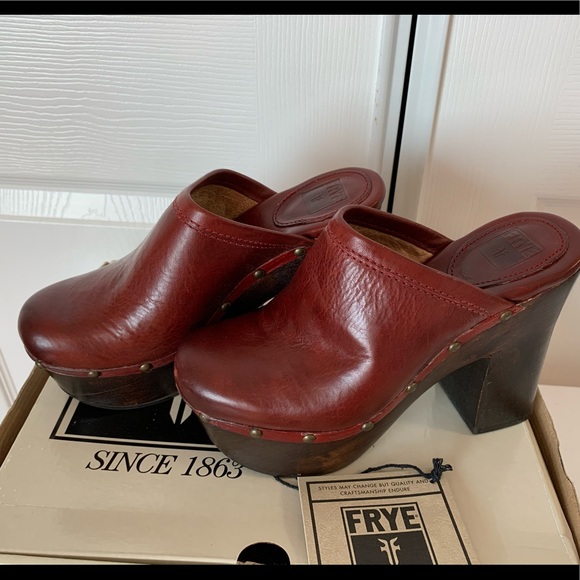 Frye Shoes - Frye Mara Clog